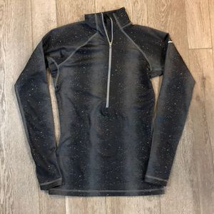 Nike Pro 1/2 Zip